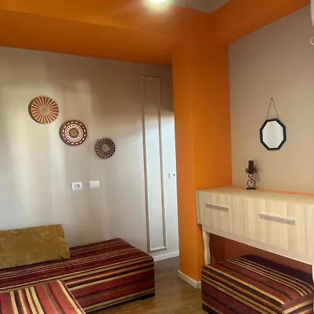 Centre 4r * Shkodër