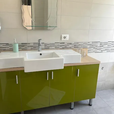 Centre 4r Apartment