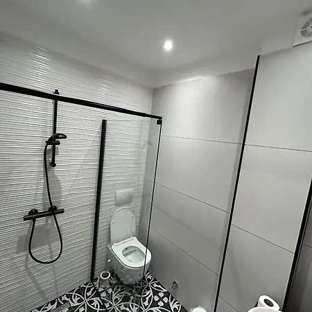 Centre 4r Apartment Shkoder